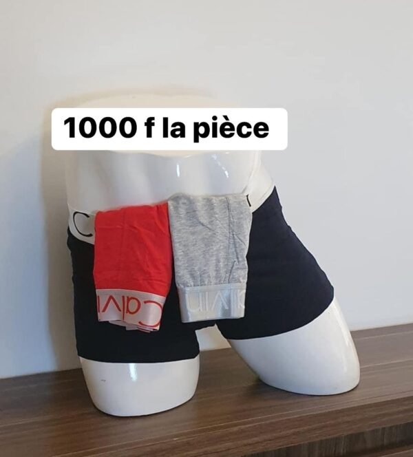 Bermudas simple